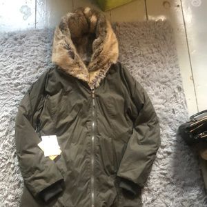Aritzia St. Moritz Short Parka Dark Olive